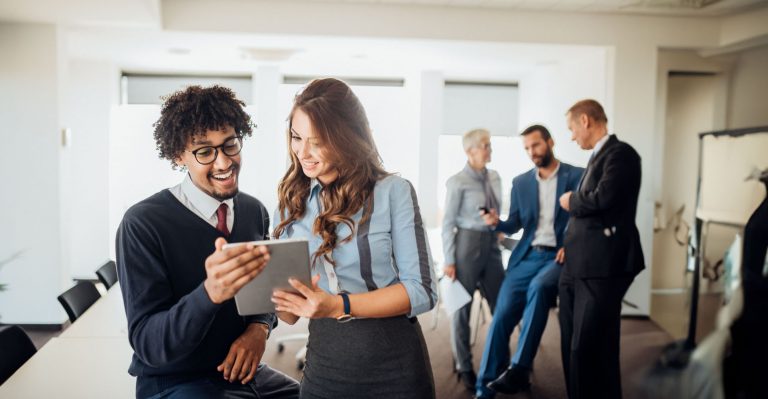 Mehr über den Artikel erfahren Digitales Onboarding gestalten – Effizienter Einstieg für neue Mitarbeitende